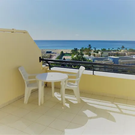 Apartamento Mit Terrasse Direkt Am
